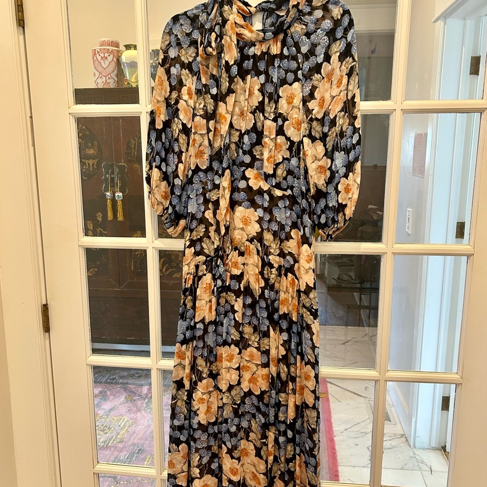 Rebecca Taylor Floral Print tie neck Women’s dress size 12.